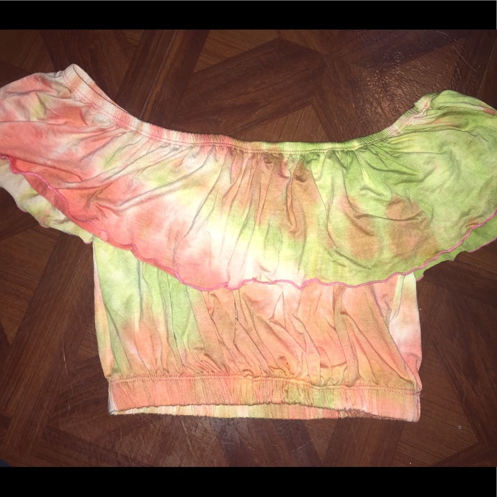 OFF THE SHOULDER CROP TOP